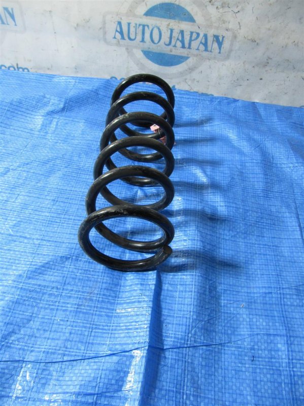 Пружина задней подвески G25/G35/G37/Q40 06-14