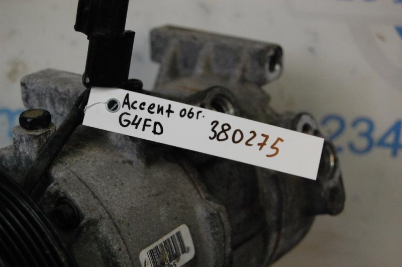 Компрессор кондиционера ACCENT MC 06-10