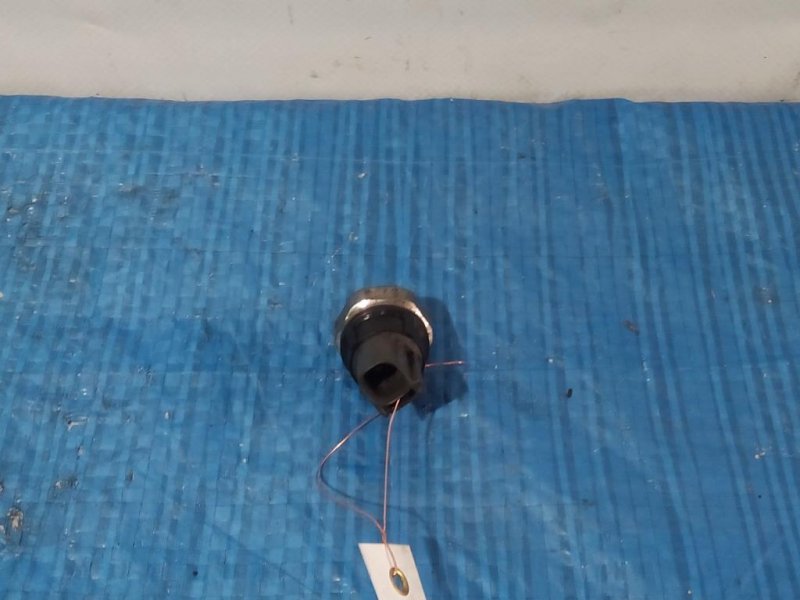 Датчик давления масла ДВС HONDA ACCORD CL7 / TSX 03-08