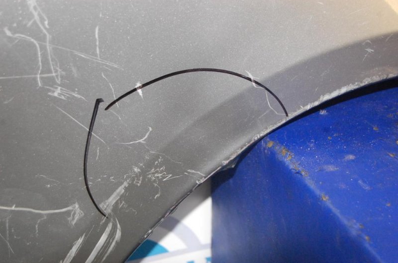 Крыло переднее переднее правое LEGACY 03-09 BL/BP