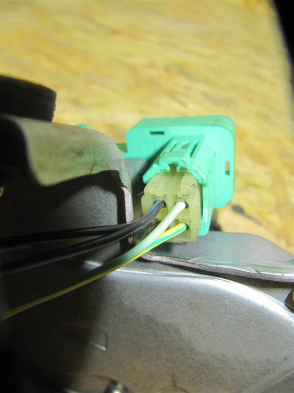 Моторчик стеклоочистителя задний IMPREZA 07-11 GE/GH