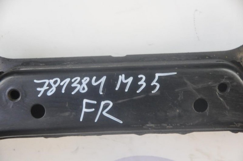 Балка передней подвески INFINITI M35/M45 04-10