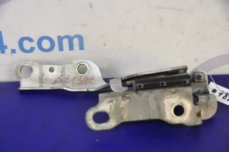 Петля капота правая HYUNDAI ELANTRA HD 06-11