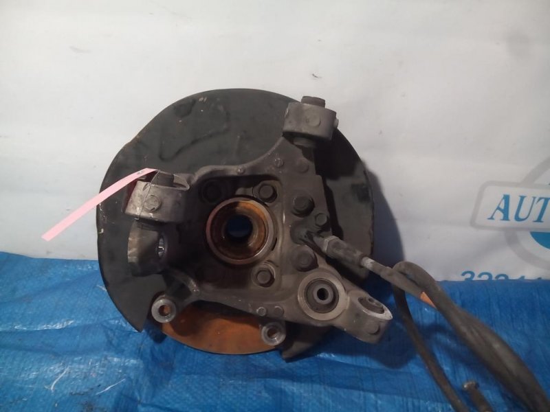 Ступица задняя правая M35/M45 04-10