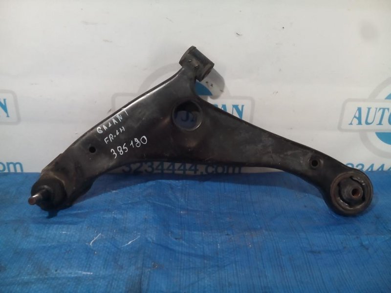 Рычаг передней подвески нижний передний левый MITSUBISHI GALANT 03-12 MN161705 Б/У