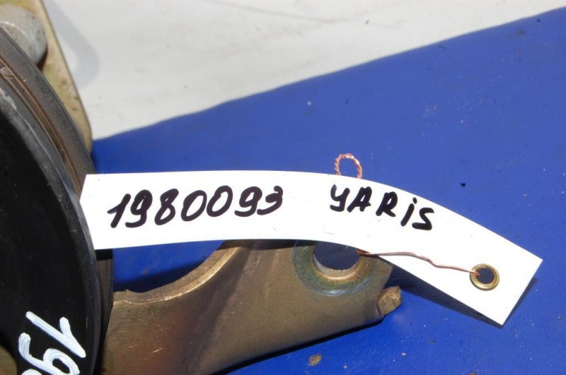 Насос ГУР TOYOTA YARIS 00-05