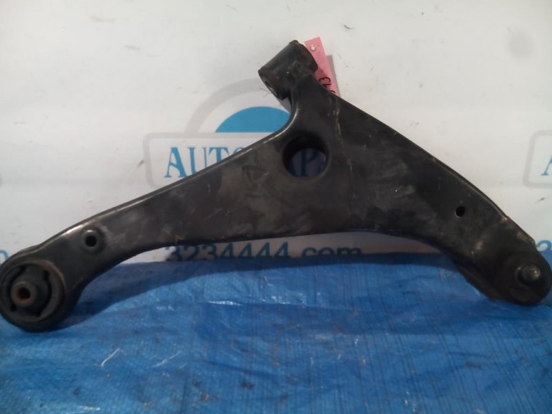 Рычаг передней подвески нижний передний правый GALANT 03-12