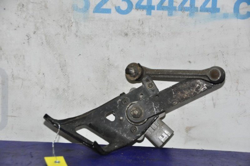 Датчик положения кузова задний левый LEXUS LS430 00-06