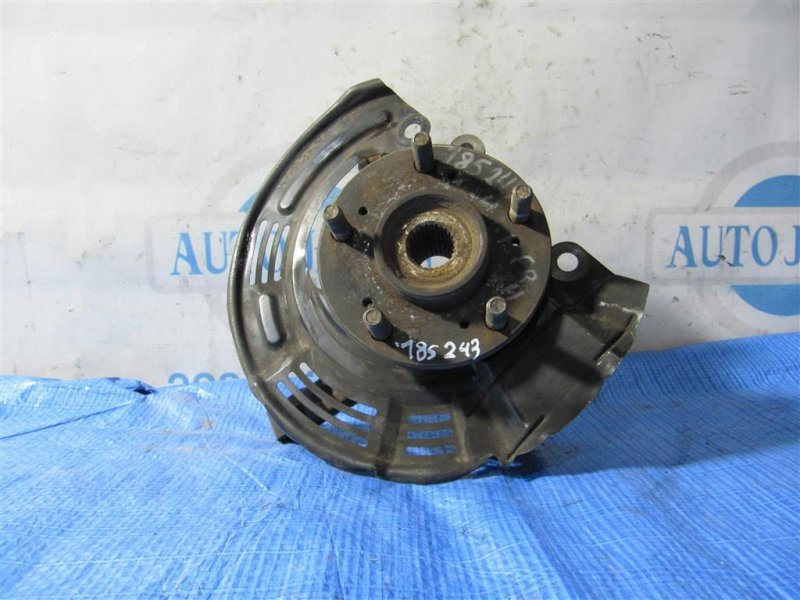 Ступица передняя правая MITSUBISHI GALANT 03-12 3885A016 Б/У