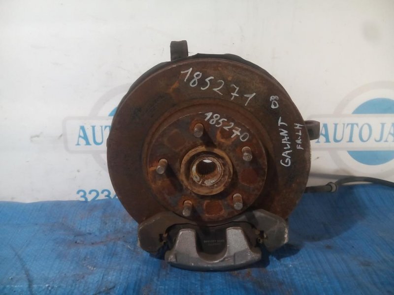 Кулак поворотный передний левый MITSUBISHI GALANT 03-12 3870A051 Б/У