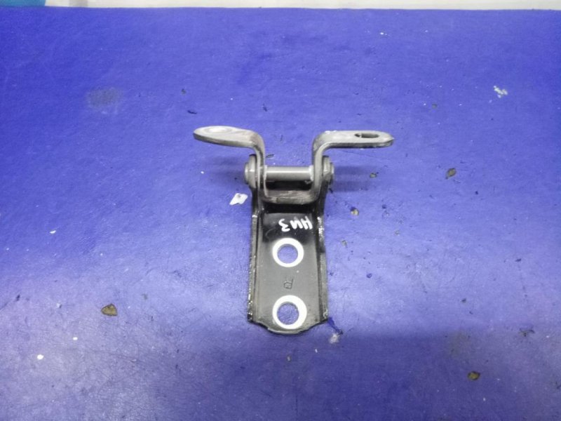 Петля двери нижняя задняя правая RAV4 05-12 Петля двери нижняя задняя правая RAV4 05-12