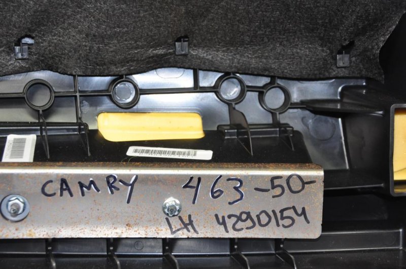 Подушка безопасности в сиденье задняя левая TOYOTA CAMRY 50 12-15 ASV50 2.5 2ARFE Подушка безопасности в сиденье задняя левая TOYOTA CAMRY 50 12-15 ASV50 2.5 2ARFE