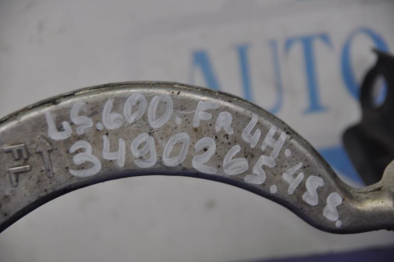 Рычаг передней подвески верхний передний левый LS600HL 06-17 2008 Седан 5.0