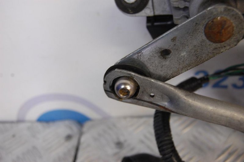 Трапеция стеклоочистителей LEGACY 09-15 BM 2011 Седан 2.5 EJ253 Трапеция стеклоочистителей LEGACY 09-15 BM 2011 Седан 2.5 EJ253