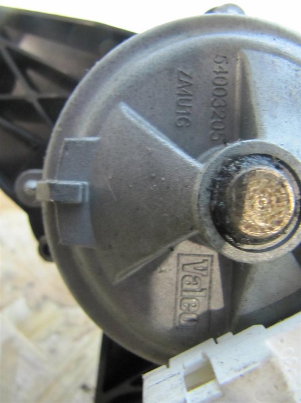 Моторчик стеклоочистителя задний TIIDA/VERSA C11 04-11 2011 Хетчбек 1.8