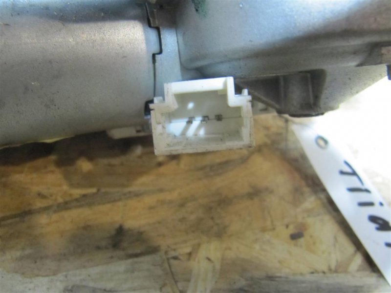 Моторчик стеклоочистителя задний TIIDA/VERSA C11 04-11 2011 Хетчбек 1.8