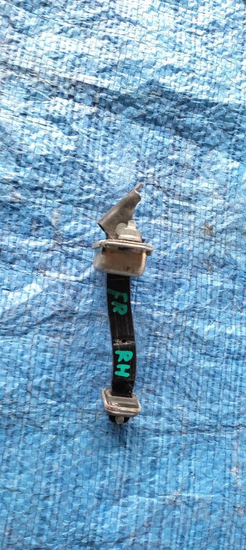 Ограничитель двери передний правый SUBARU TRIBECA B10 07-13 2008 Внедорожник 3.6 61124XA001 Б/У