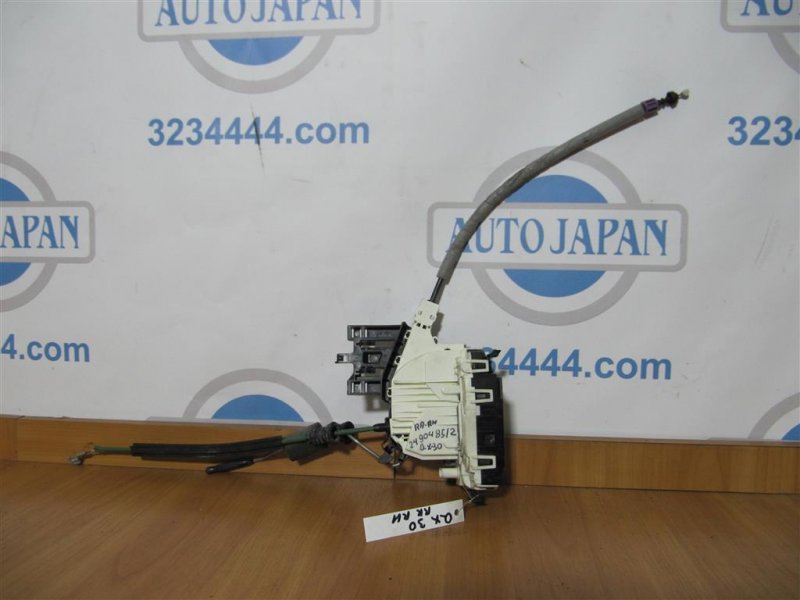 Замок двери задний правый INFINITI QX30 16-20 82500-5DC0B Б/У