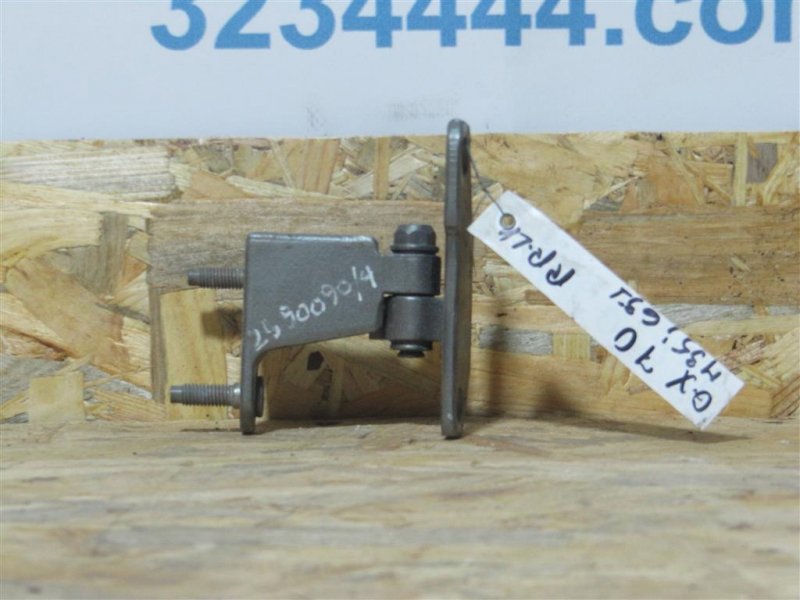 Петля двери верхняя задняя левая INFINITI M25/M37/M56/Q70/M35H 10-16 2013 Седан 3.7 VQ37VHR 82401-1MA0A Б/У