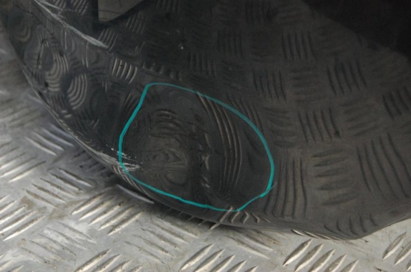 Бампер задний INFINITI M25/M37/M56/Q70/M35H 10-16 Седан 3.7 VQ37VHR