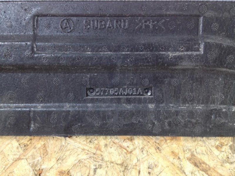 Наполнитель бампера задний LEGACY 09-15 BM