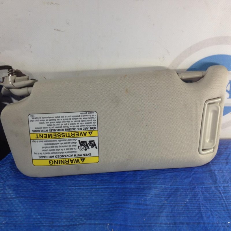 Козырек солнцезащитный LEGACY 09-15 BM