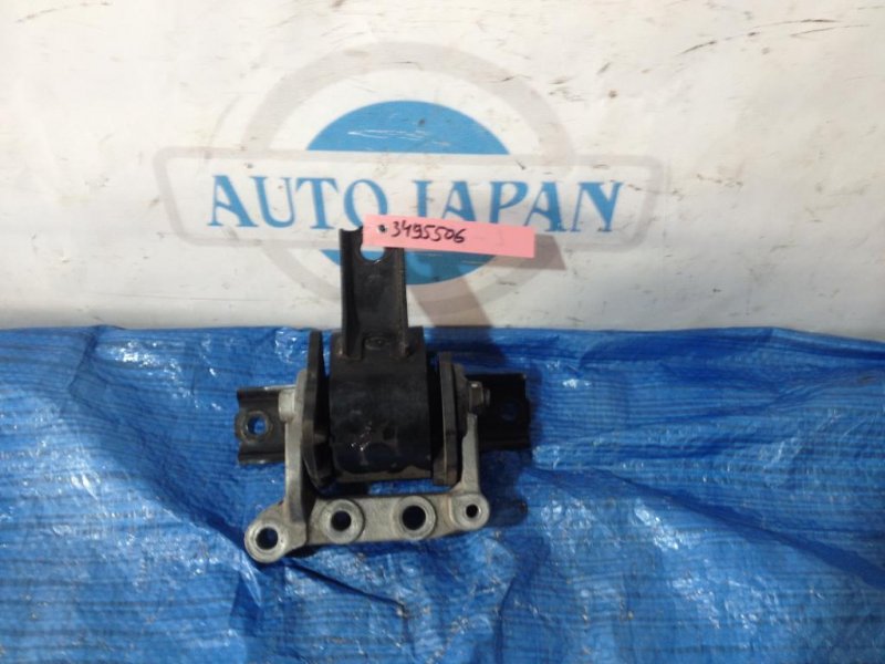 Подушка двигателя правая MITSUBISHI LANCER IX 9 03-07 MN101441 Б/У