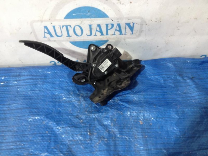 Педаль газа NISSAN MURANO Z51 07-14 18002-1AA0B Б/У