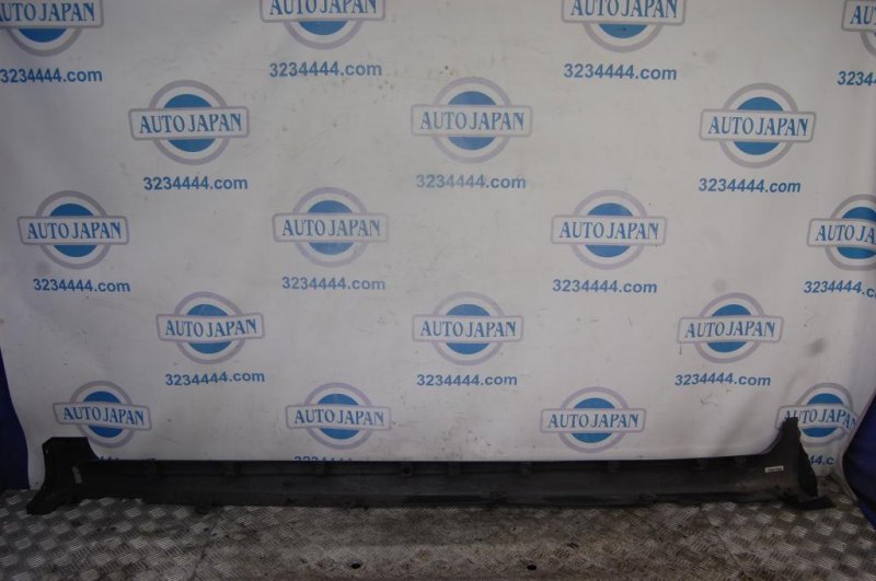Накладка порога наружная правая NISSAN ALTIMA L33 12-18 L33 2.5 Накладка порога наружная правая NISSAN ALTIMA L33 12-18 L33 2.5