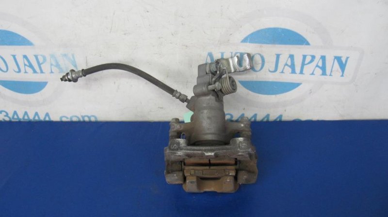 Суппорт тормозной задний левый SUZUKI KIZASHI 09-14 Седан 2.4