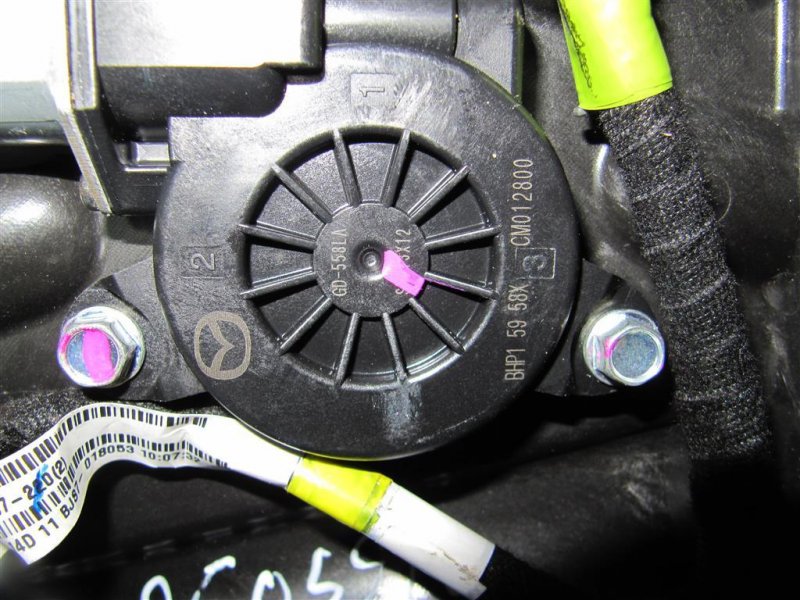 Стеклоподъемник задний левый 3 BM 13-19 2014 Седан 2.0L 4