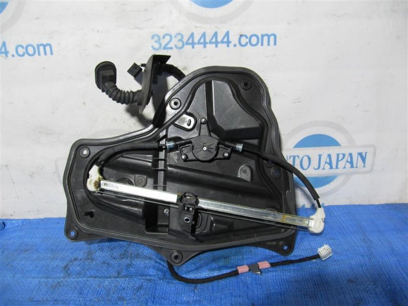Стеклоподъемник задний левый 3 BM 13-19 2014 Седан 2.0L 4