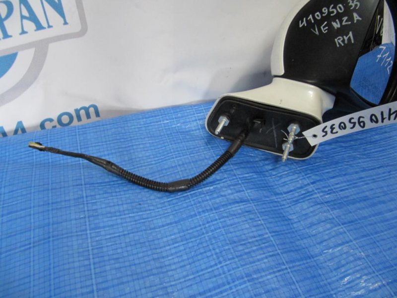 Зеркало правое VENZA 09-16 Зеркало правое VENZA 09-16