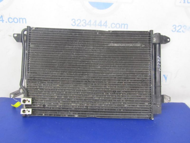 Радиатор кондиционера VOLKSWAGEN JETTA USA 10-17 162 2.0 CBPA