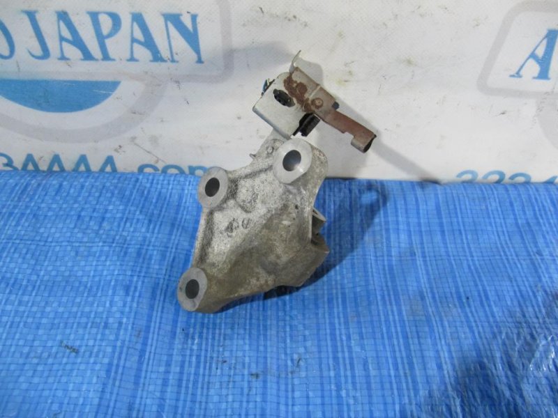 Кронштейн опоры двигателя задний ALTIMA L33 12-18 2014 L33 2.5 Кронштейн опоры двигателя задний ALTIMA L33 12-18 2014 L33 2.5