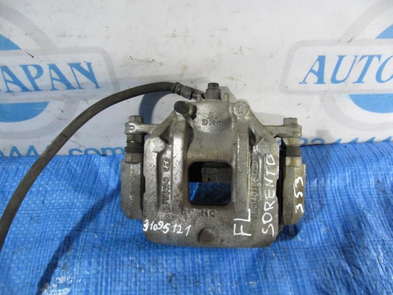 Суппорт тормозной передний левый KIA SORENTO XM 09-14 2011 Внедорожник 2.4 58110-1U000 Б/У