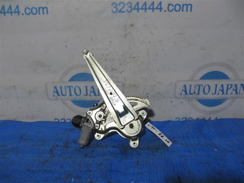 Стеклоподъемник задний левый TOYOTA CAMRY 40 06-11 69804-06110 Б/У