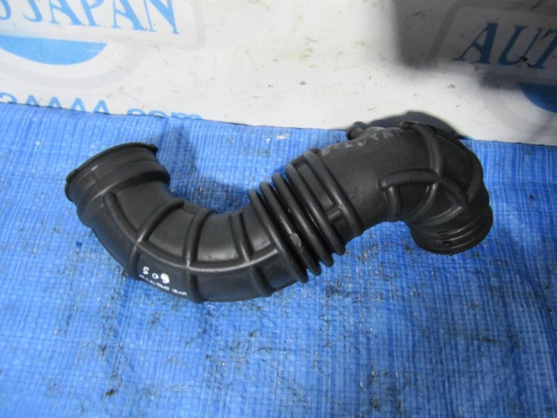 Патрубок воздушного фильтра HYUNDAI ELANTRA HD 06-11 Седан 1.6