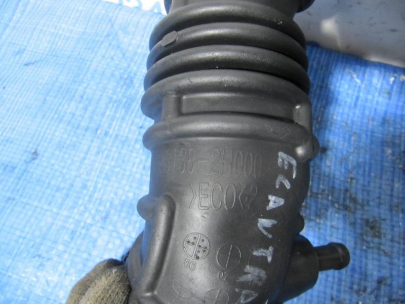 Патрубок воздушного фильтра ELANTRA HD 06-11 Седан 1.6