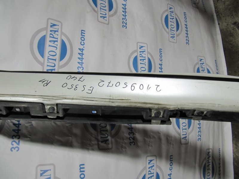Накладка порога наружная правая ES350 06-12 2009 Седан 3.5