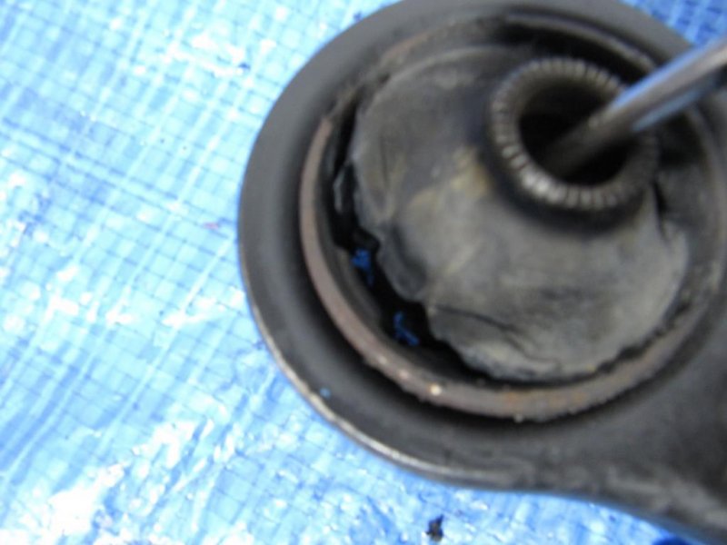 Рычаг передней подвески нижний передний левый TOYOTA CAMRY 30 02-06