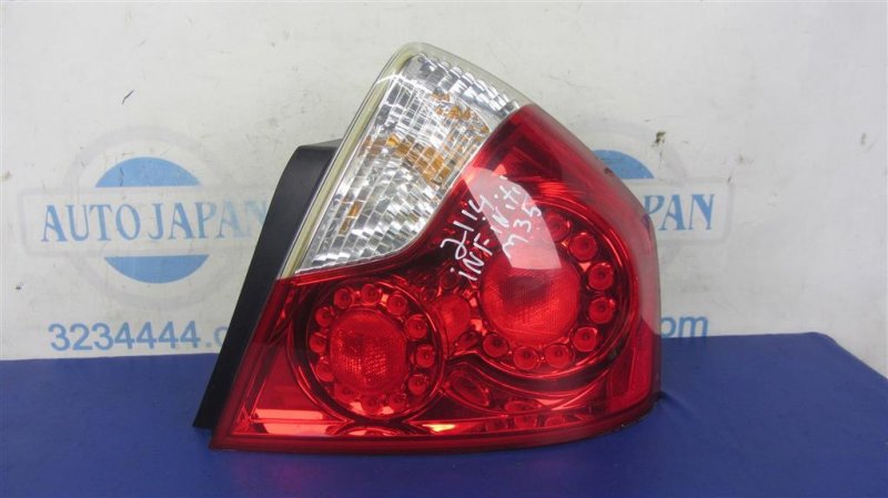 Фонарь наружный задний правый INFINITI M35/M45 04-10 26550-EH125 Б/У