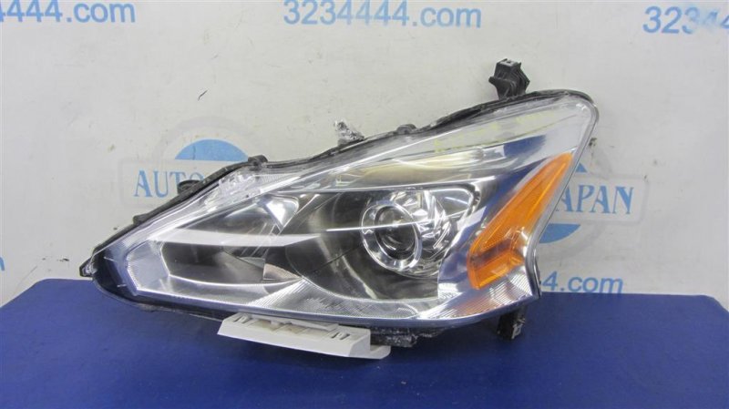Фара передняя левая NISSAN ALTIMA L33 12-18 2014 L33 2.5 26060-3TA0A Б/У