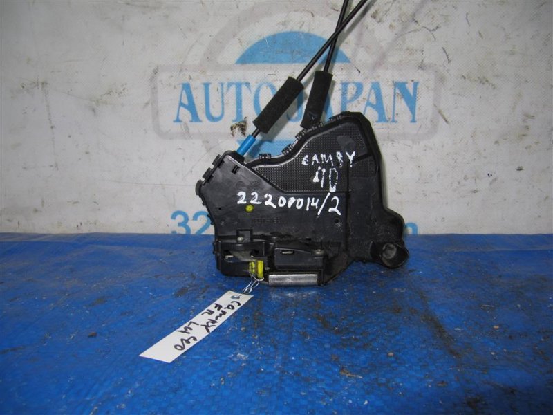 Замок двери передний левый TOYOTA CAMRY 40 06-11 69040-06180 Б/У