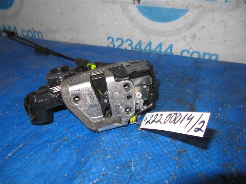 Замок двери передний левый TOYOTA CAMRY 40 06-11