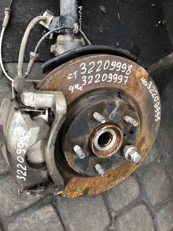 Суппорт тормозной передний левый NISSAN X-TRAIL/ROGUE T32 13-20 41011-4BA0A Б/У