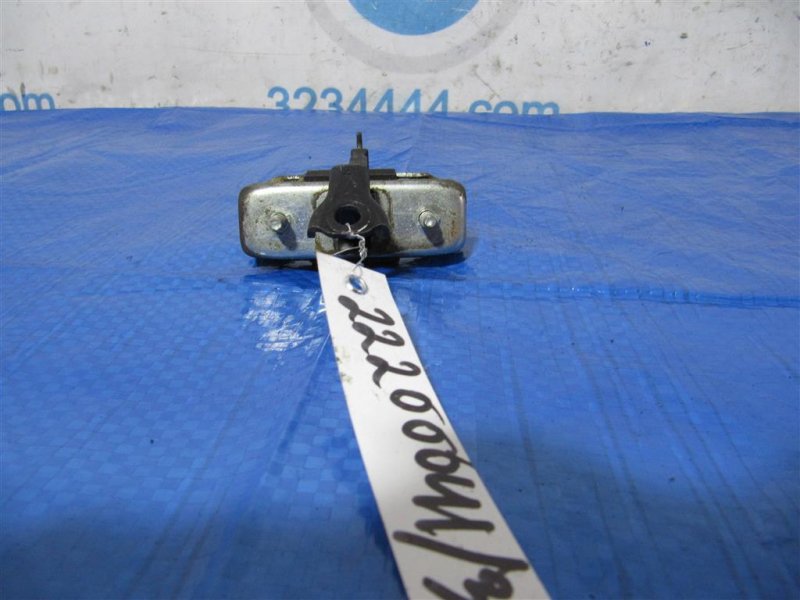 Ограничитель двери задний левый CAMRY 50 12-15 Ограничитель двери задний левый CAMRY 50 12-15