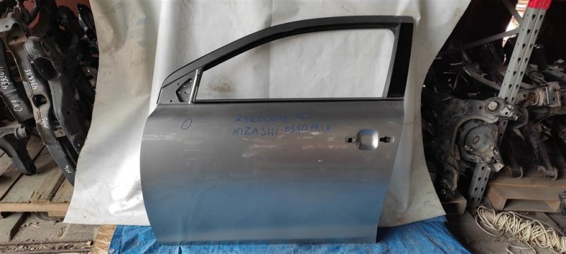 Дверь передняя левая SUZUKI KIZASHI 09-14 2010 Седан 2.4 68002-57820 Б/У