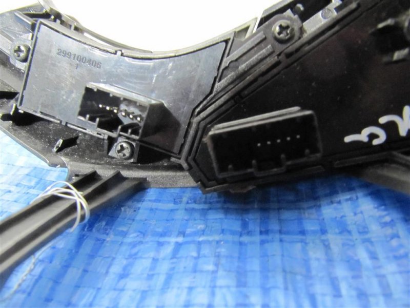 Кнопки на руль правые ELANTRA MD 10-15 2013 Седан 1.8