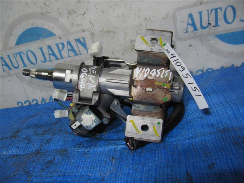 Запчасть рулевой вал TOYOTA SIENNA 11-16 2011 GSL30 3.5 2GR-FE 45250-08030 Б/У Рулевой вал TOYOTA SIENNA 11-16 2011 GSL30 3.5 2GR-FE 45250-08030 Б/У